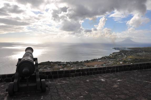 Magnífico final de tarde em Brimstone Hill, na ilha de St. Kitts - Caribe